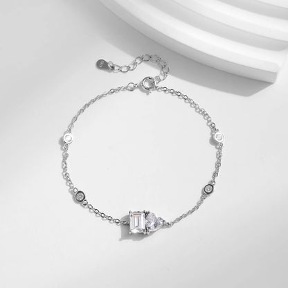 Elegant MQ S925 Silver Bracelet for Women - Classic Charm and Style!