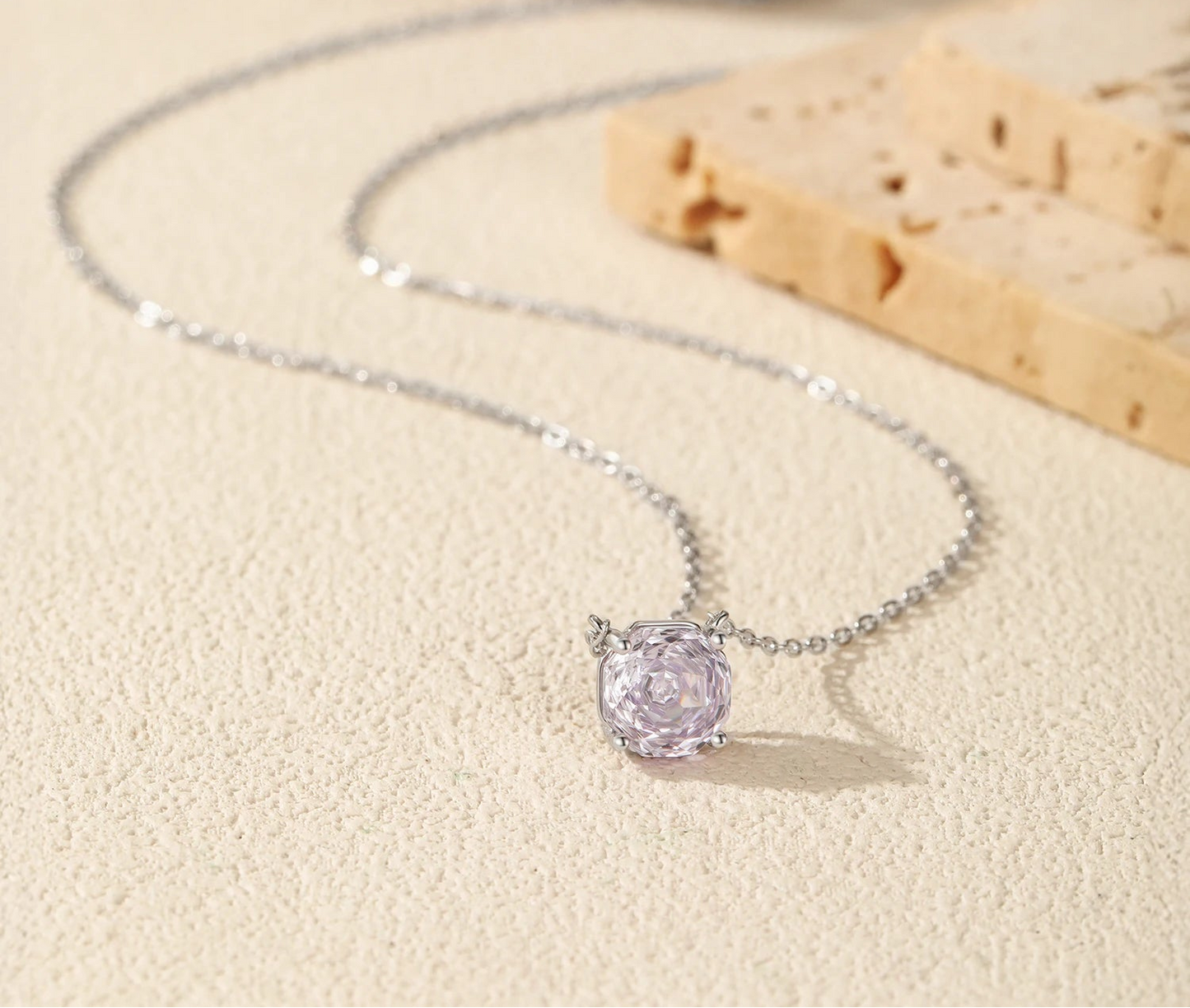 S049f52b7279e48f38e663e512be6c057d