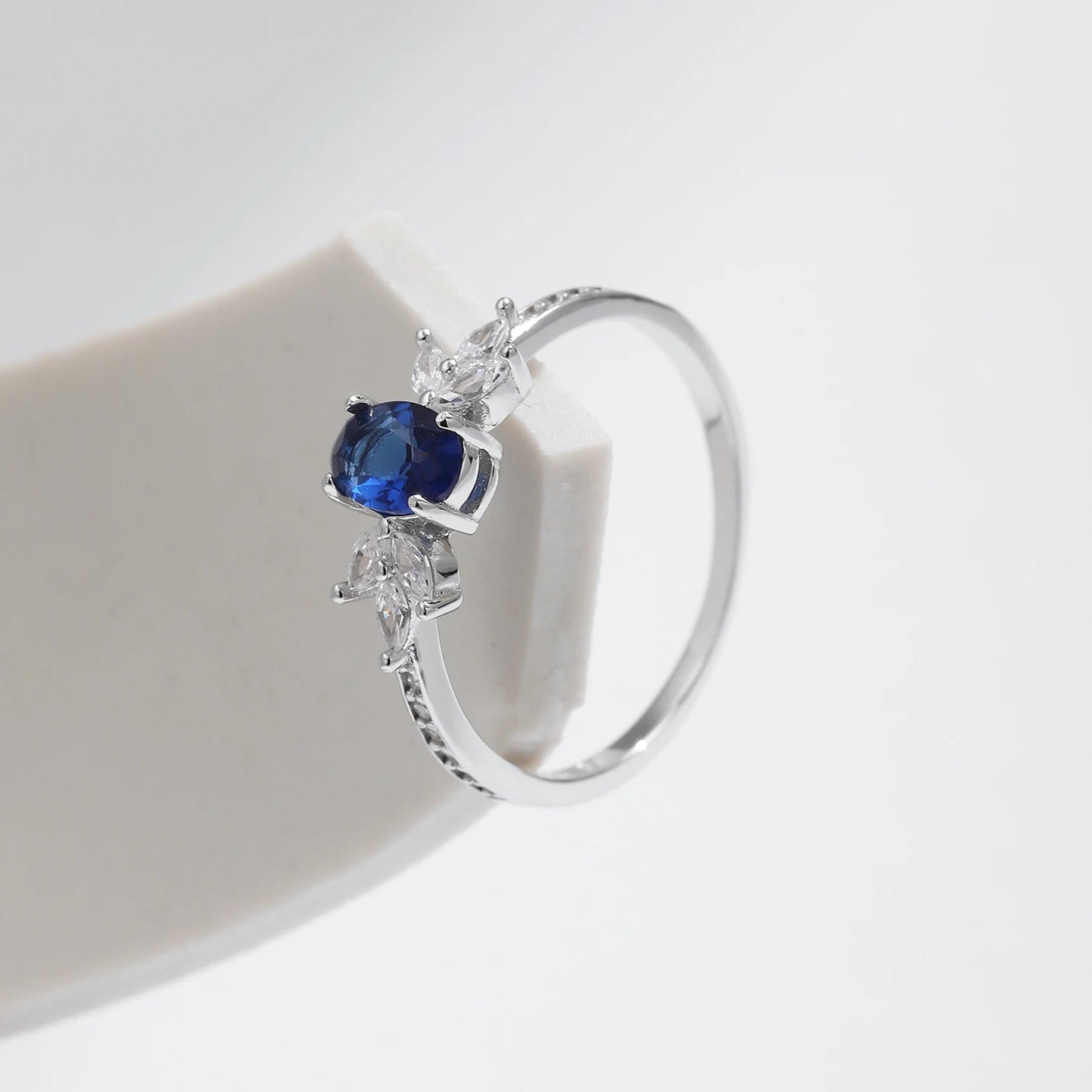 Stunning Blue Diamond Ring: MQ 925 Silver for Women