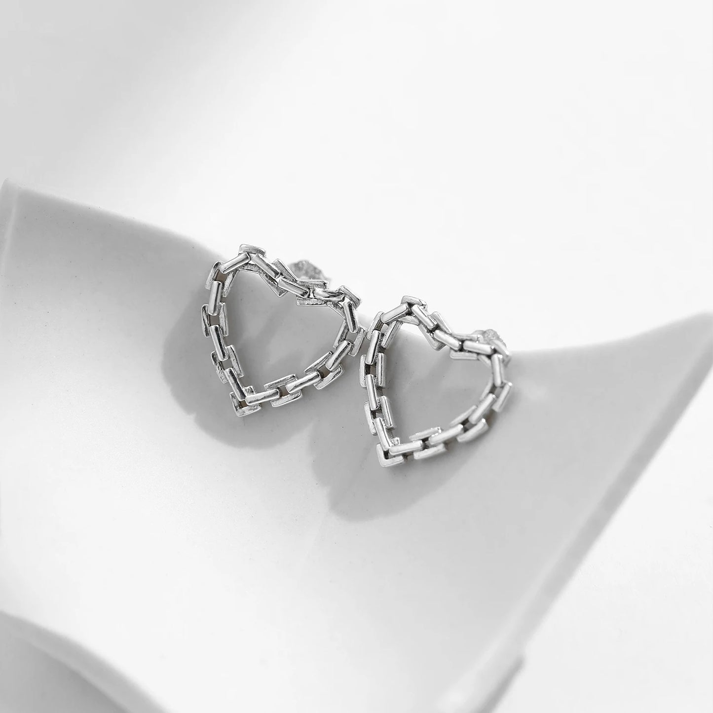 Sparkle with MQ 925 Silver Hearts Earrings - Perfect for Women!